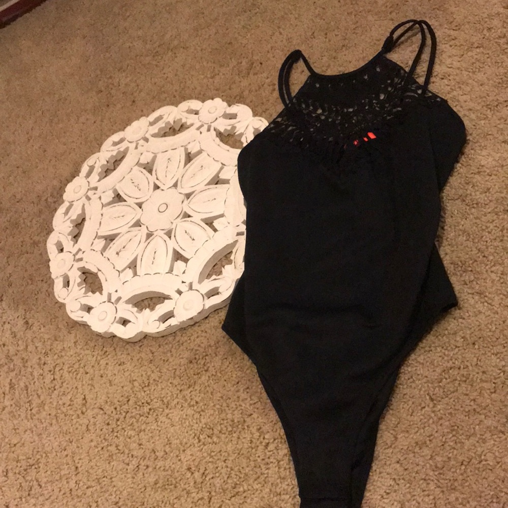 Banjul bodysuit